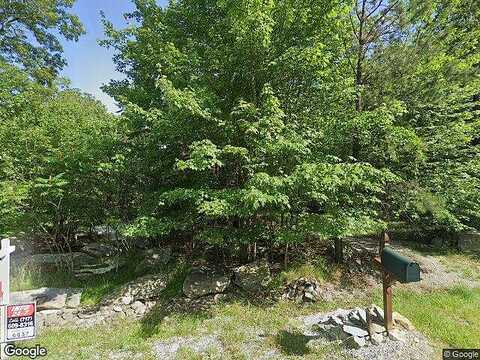 Scarlet, BIGLERVILLE, PA 17307
