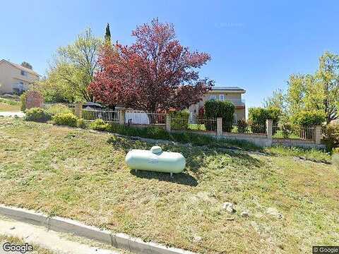 Deer Walk, LAKE HUGHES, CA 93532