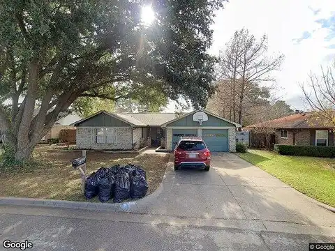 Lynbrook, ARLINGTON, TX 76015