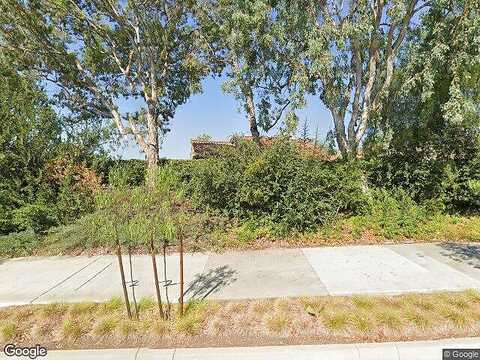 Villena, MISSION VIEJO, CA 92692