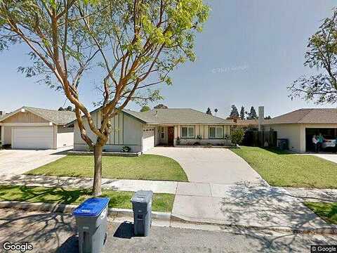 Olga, OXNARD, CA 93036