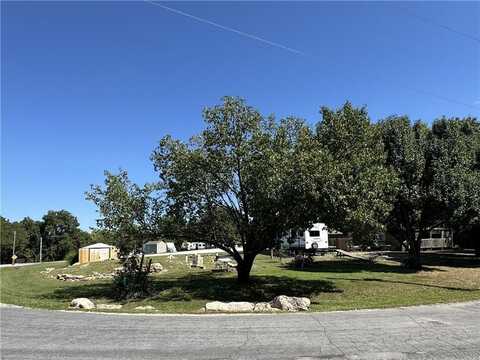273 N Linn Valley Drive, Linn Valley, KS 66040