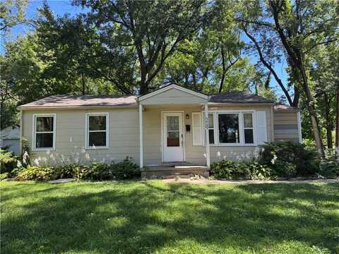 5409 Hardy Avenue, Raytown, MO 64133