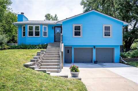 707 NE Cookingham Drive, Kansas City, MO 64155