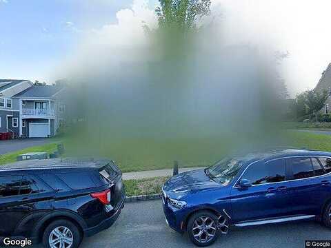 Hollow View, EASTON, PA 18040