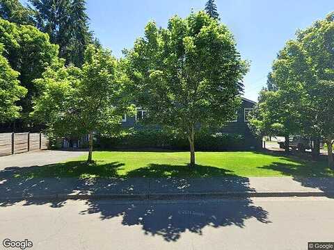 141St, KIRKLAND, WA 98034