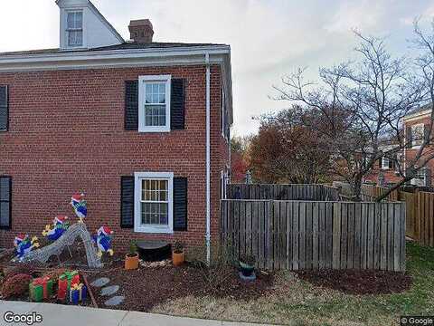 32Nd, ARLINGTON, VA 22206