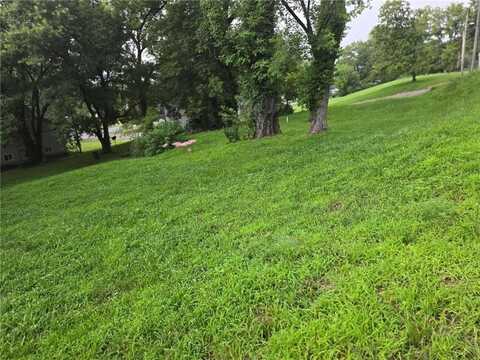 406 W Harrison Street, Brunswick, MO 65236