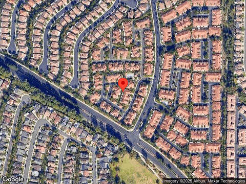 Paseo Palmetto, MISSION VIEJO, CA 92692