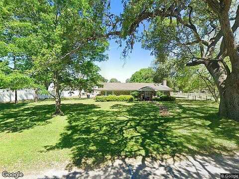 North, COLUMBUS, TX 78934