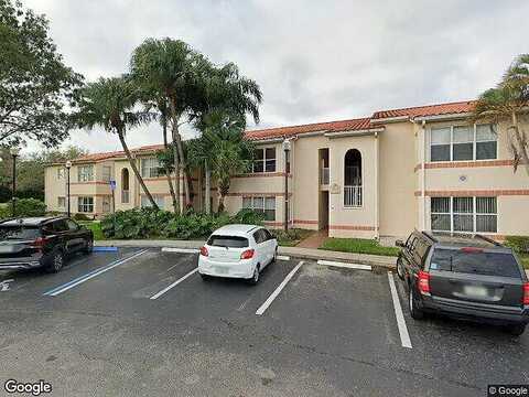 Pinewalk Dr N, Margate, FL 33063