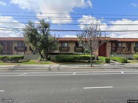 W Warner Ave, Santa Ana, CA 92704