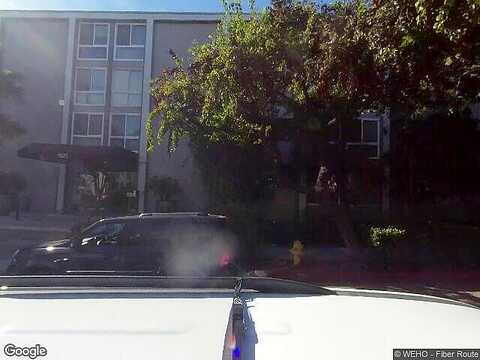 N Kings Rd, West Hollywood, CA 90069
