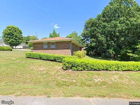 Grand Ave, Cornelia, GA 30531