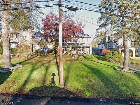 Pine Ridge Rd, Media, PA 19063