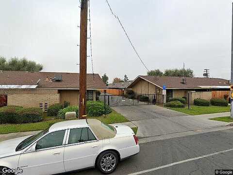 Fruit Avenue N, Fresno, CA 93705