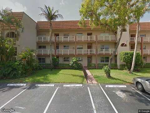 Sunrise Lakes Blvd, Sunrise, FL 33322
