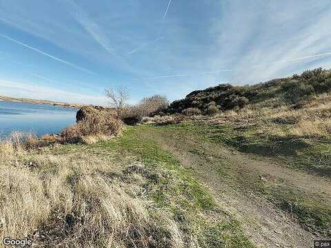 S Dorsing St, Moses Lake, WA 98837