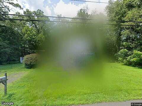 Oak Ave, WARRINGTON, PA 18976