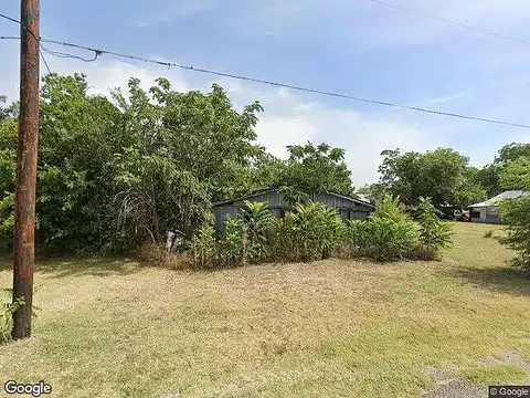 W 8Th St, Coleman, TX 76834