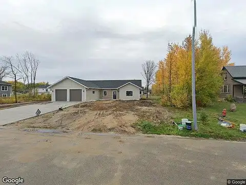 Lincoln Street Se, Warroad, MN 56763