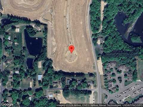 Redwood Street N, Cambridge, MN 55008