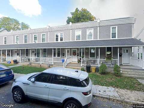 N Aberdeen Ave, Wayne, PA 19087