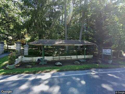 7Th St, MOUNT GRETNA, PA 17064