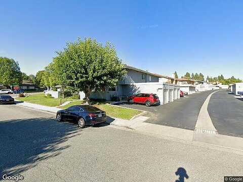 E Avenida De Las Flores, Thousand Oaks, CA 91362