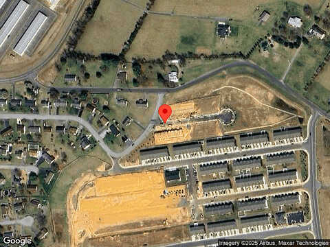 Rae Ct, Luray, VA 22835
