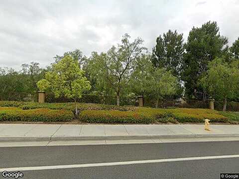 S Country Glen Way, Anaheim, CA 92808