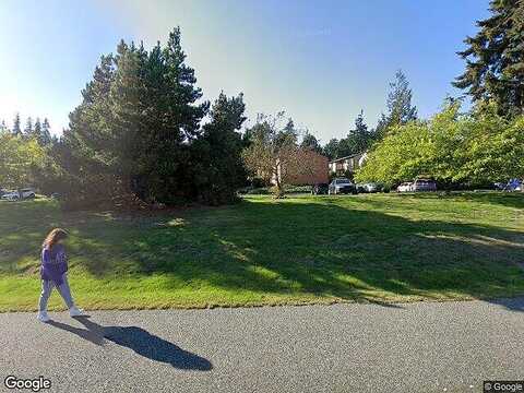 Nw Atalanta Way #B9, Oak Harbor, WA 98277