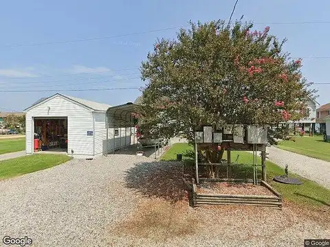 Villa Rd, Claremont, VA 23839