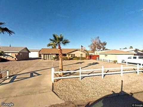 E Maricopa Drive, Topock, AZ 86436