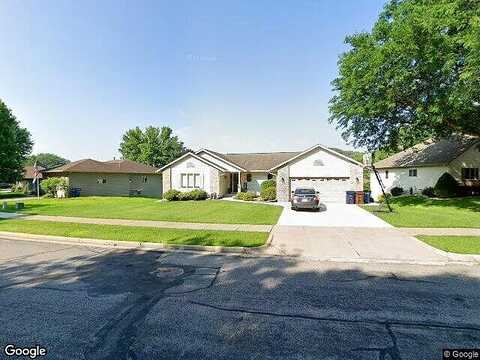 Larkspur E Ln, Onalaska, WI 54650