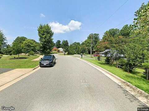 Pen Park Ln, Charlottesville, VA 22901