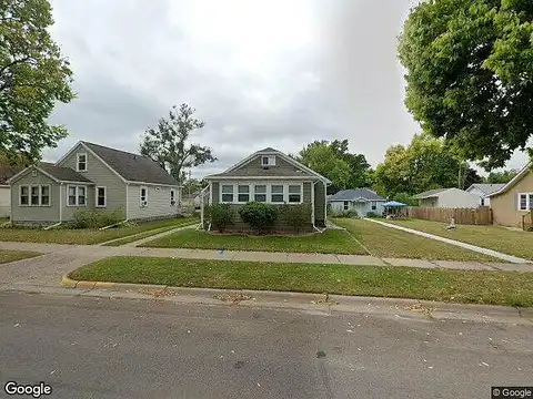 21St S St, La Crosse, WI 54601