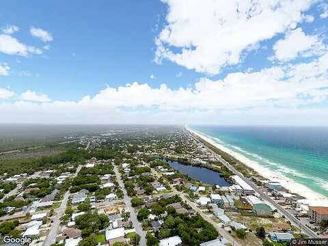 La Valencia Circle Circle, Panama City Beach, FL 32413