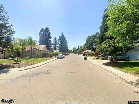 N Terrace St, Porterville, CA 93274