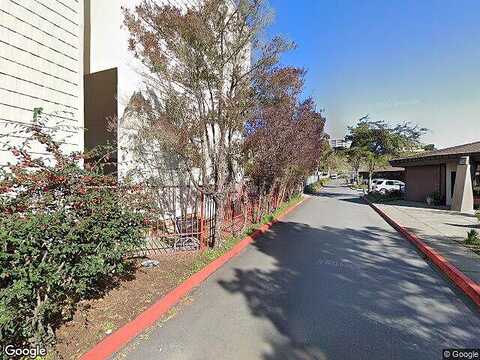 Southgate Avenue 170, Daly City, CA 94015