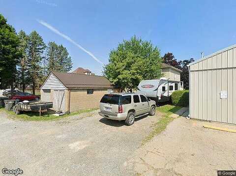 State Ave, Beaver, PA 15009