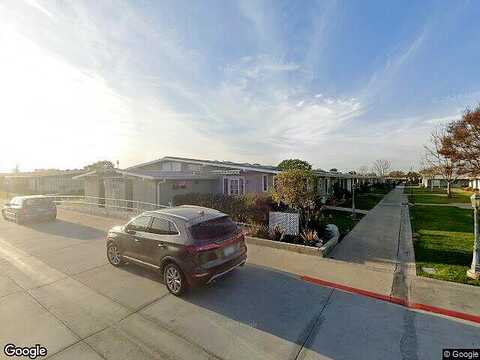 Monterey Rd M2 18 E, Seal Beach, CA 90740