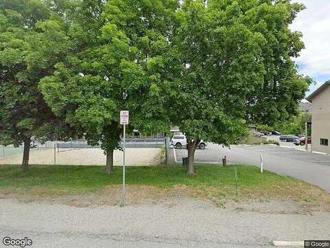 N Park St #341, Chelan, WA 98816
