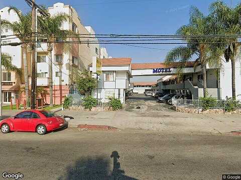 1/2 N Sepulveda Blvd #3, North Hills, CA 91343