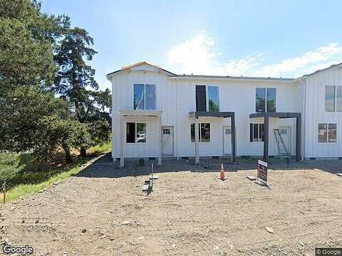 W Hendrickson #8, Sequim, WA 98382