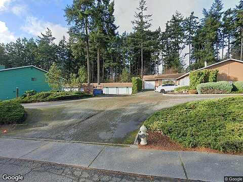 Nw Atalanta Way #203, Oak Harbor, WA 98277
