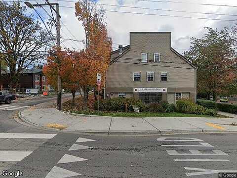 Madison Ave N #202, Bainbridge Island, WA 98110