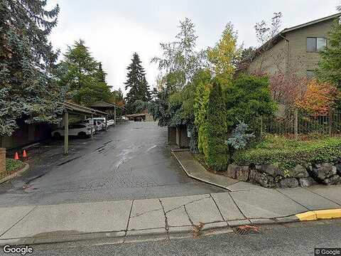 Sw 116Th St #F32, Seattle, WA 98146