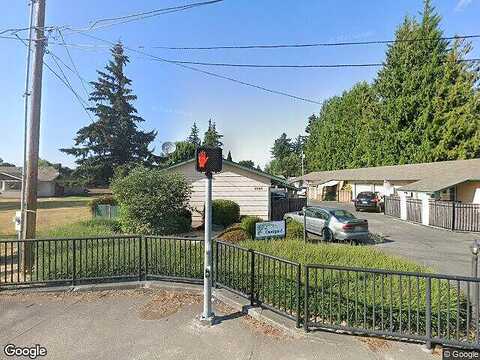 W Stewart Ave #4, Puyallup, WA 98371