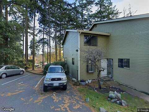 Nw Columbia Dr #B7, Oak Harbor, WA 98277